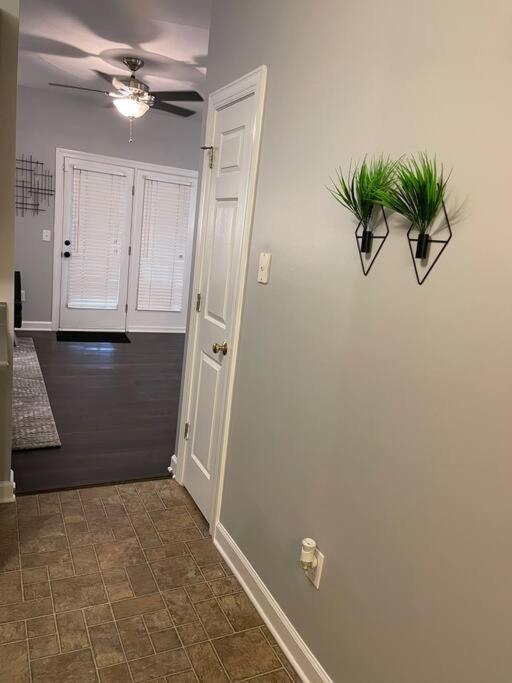 Appartement Simple Elegant Townhouse Dt Raleigh Ncsu Extérieur photo