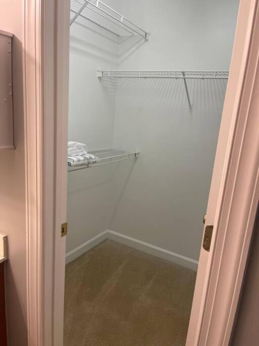 Appartement Simple Elegant Townhouse Dt Raleigh Ncsu Extérieur photo