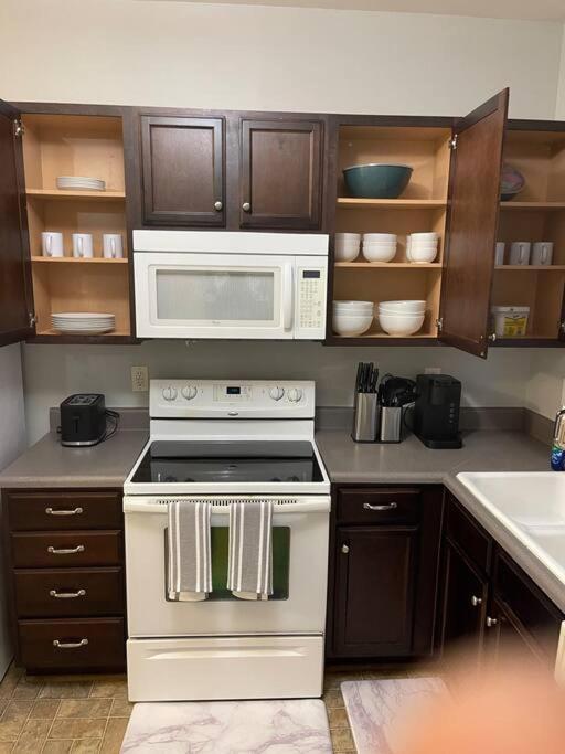 Appartement Simple Elegant Townhouse Dt Raleigh Ncsu Extérieur photo