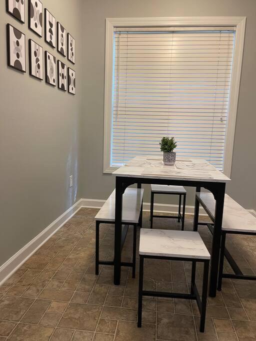 Appartement Simple Elegant Townhouse Dt Raleigh Ncsu Extérieur photo