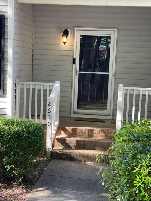 Appartement Simple Elegant Townhouse Dt Raleigh Ncsu Extérieur photo