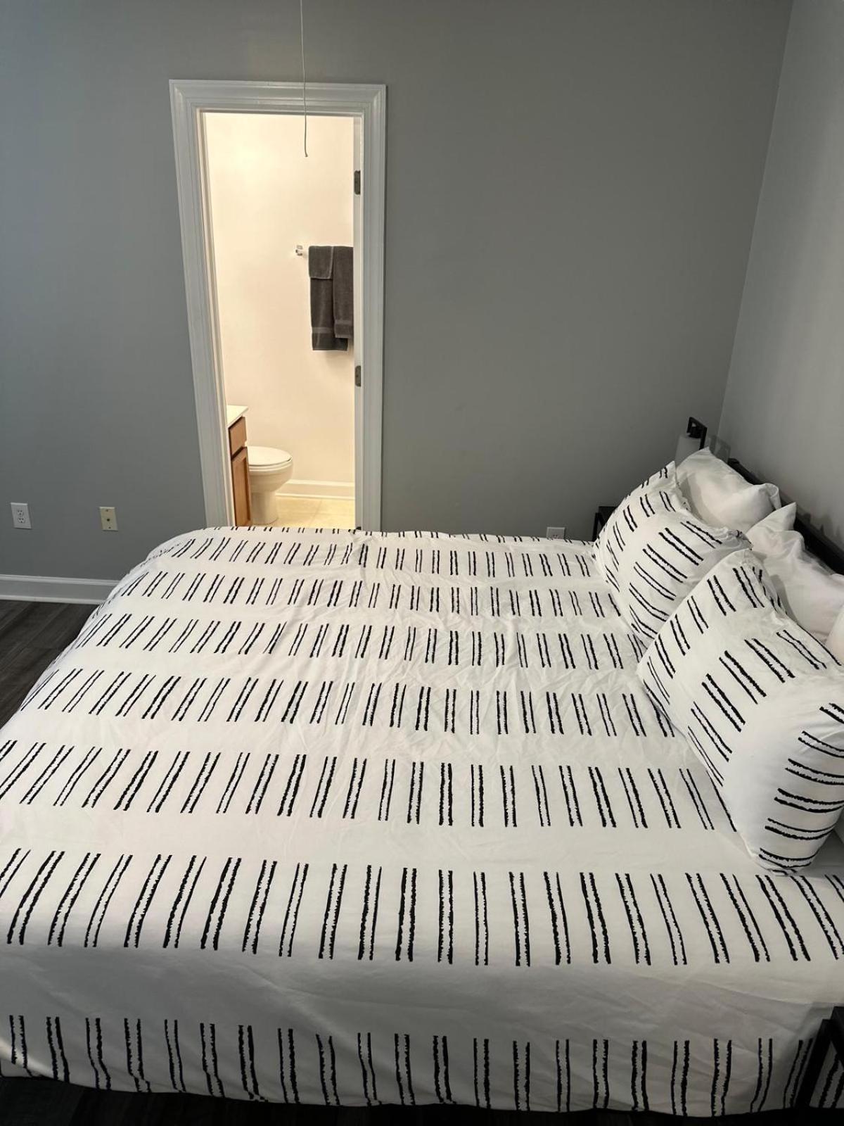 Appartement Simple Elegant Townhouse Dt Raleigh Ncsu Extérieur photo
