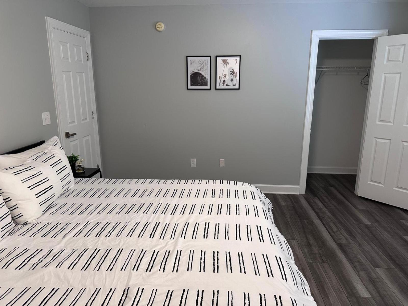 Appartement Simple Elegant Townhouse Dt Raleigh Ncsu Extérieur photo